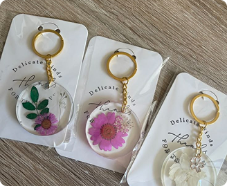 Resin Keychain Dried Flower